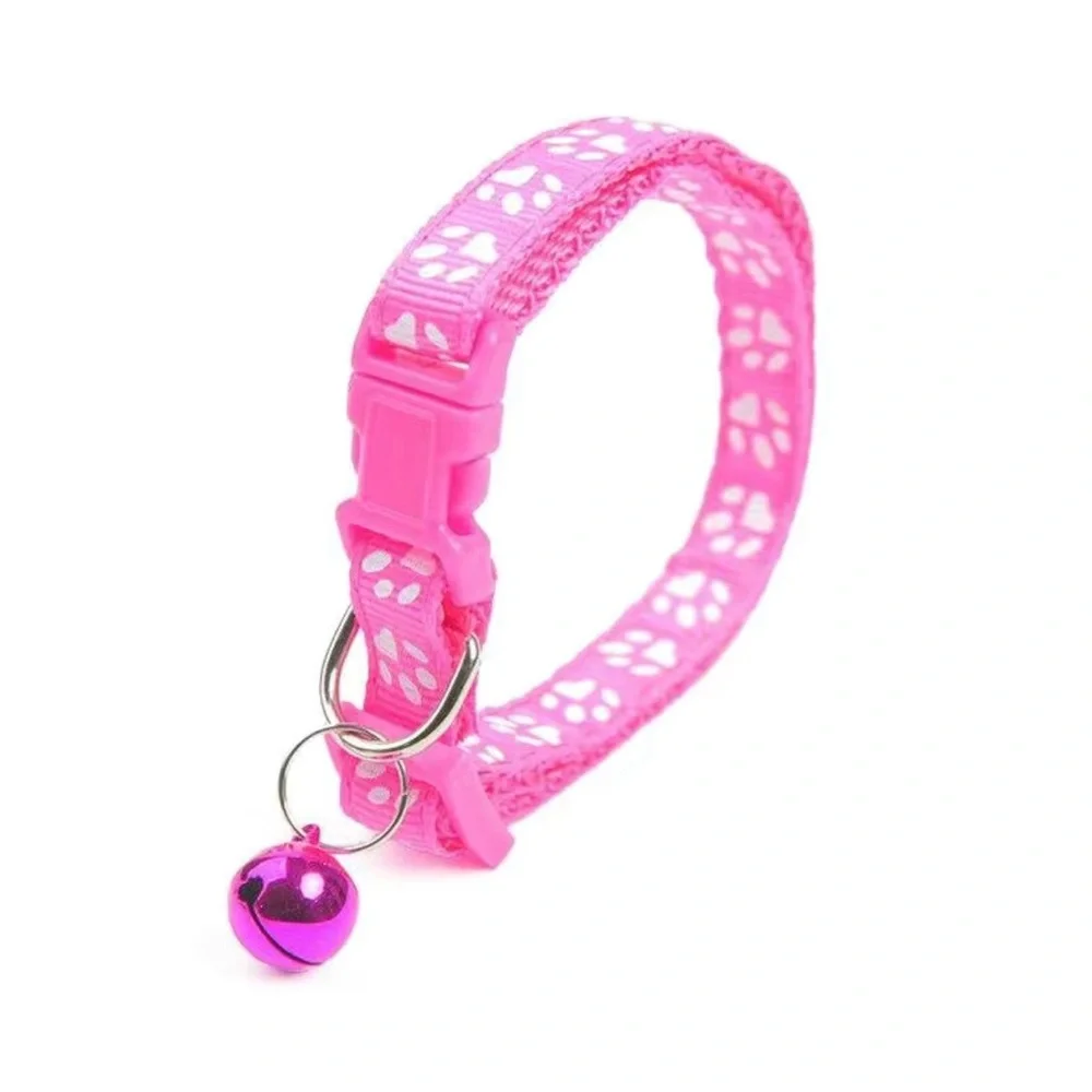 NWT footprint adjustable cat collar One size fits all in pink color